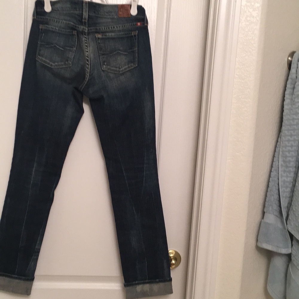 Distressed jeans - Picture 3 of 3